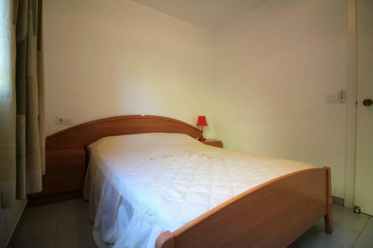 Global Immo 3197 Rocmar Apartment Roses