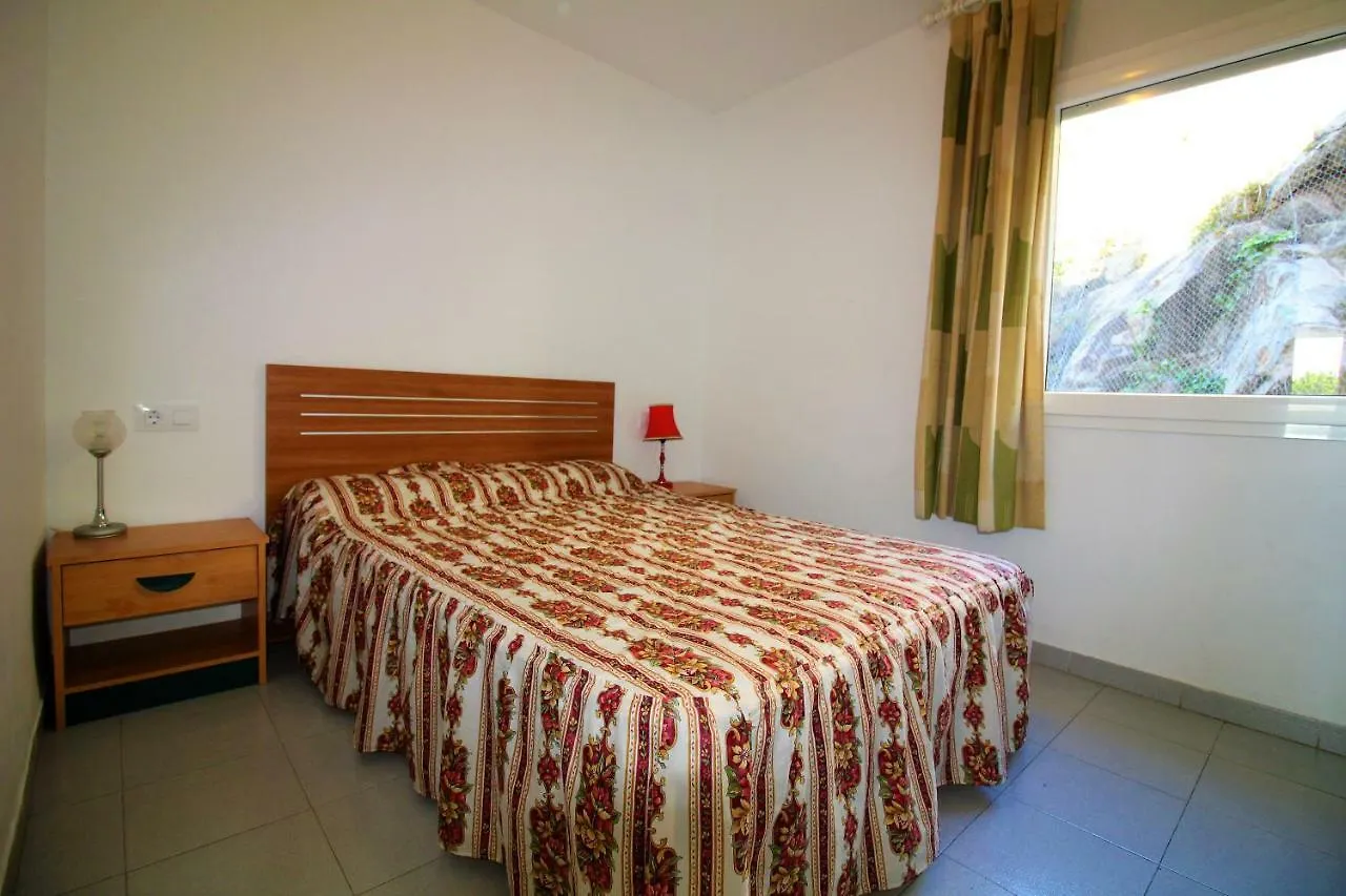 Global Immo 3197 Rocmar Apartment Roses 0*,  Spain